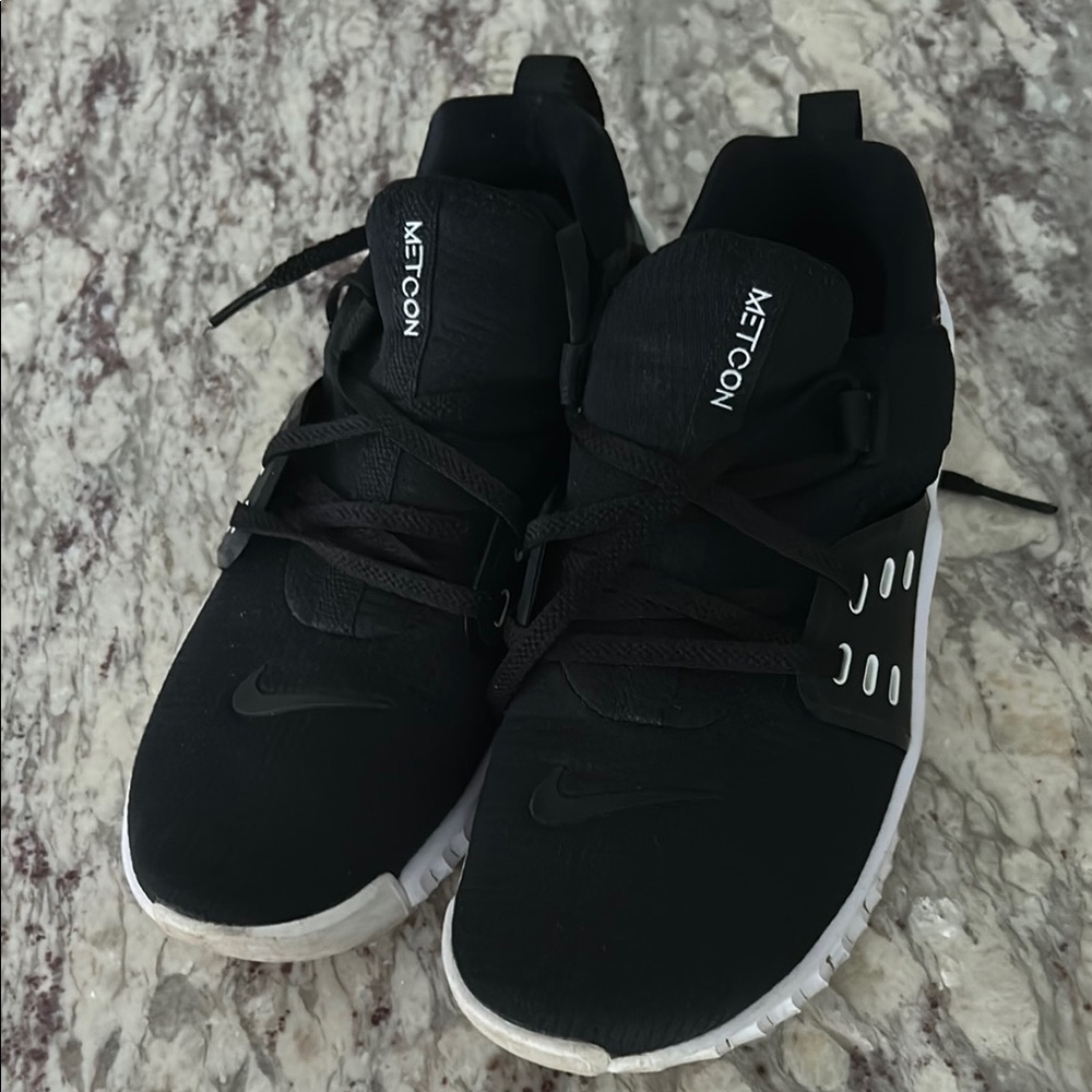 Nike Metcon Sneakers